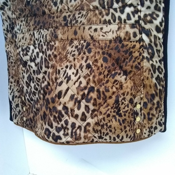 QUILTED Cheetah Lined Vest Size S/Petite - Picture 5 of 9